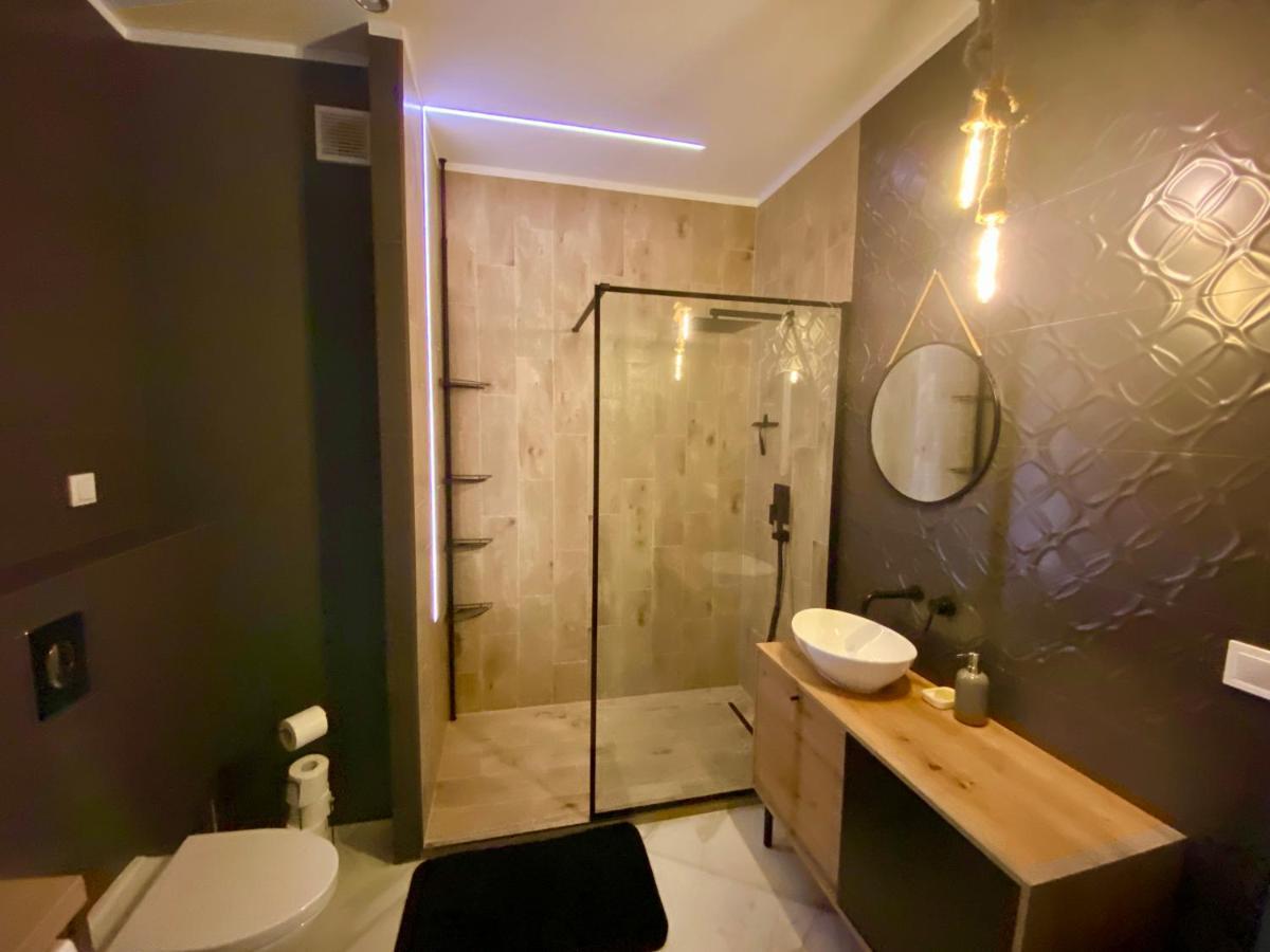 Apartament Pocztovia - Scisle Centrum, Prywatny Parking Ełk Exterior foto